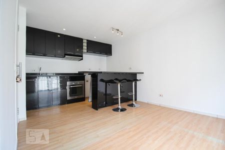 Sala  de apartamento à venda com 1 quarto, 61m² em Itaim Bibi, São Paulo