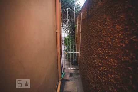 Corredor de entrada de casa à venda com 3 quartos, 106m² em Mirandópolis, São Paulo