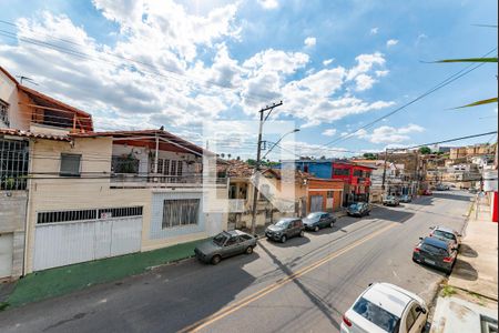 Varanda da Sala de casa para alugar com 1 quarto, 30m² em Bonfim, Belo Horizonte