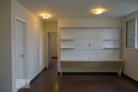 Sala de apartamento para alugar com 2 quartos, 65m² em Vila Romana, São Paulo