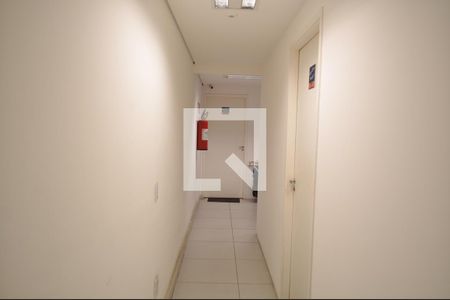 Corredor de kitnet/studio à venda com 19 quartos, 800m² em Vila Mazzei, São Paulo