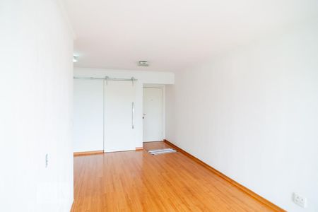 Sala de apartamento para alugar com 2 quartos, 75m² em Campo Belo, São Paulo