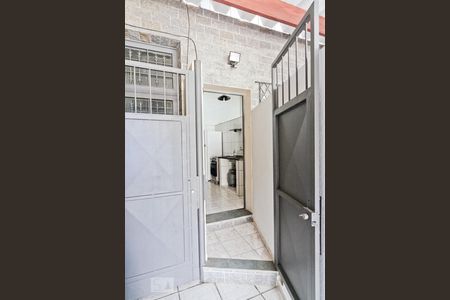 Studio para alugar com 30m², 1 quarto e sem vaga Studio para alugar com 30m², 1 quarto e sem vagaEntrada