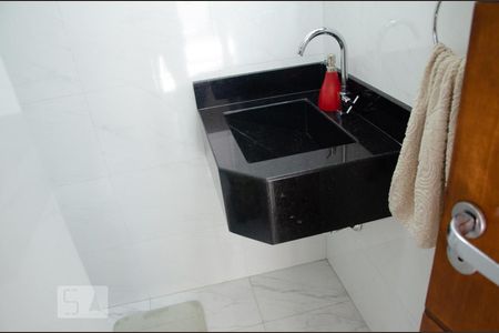 Lavabo de casa para alugar com 2 quartos, 120m² em Vila Medeiros, São Paulo