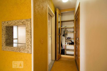 Sala - Armário de apartamento à venda com 3 quartos, 68m² em Sarandi, Porto Alegre