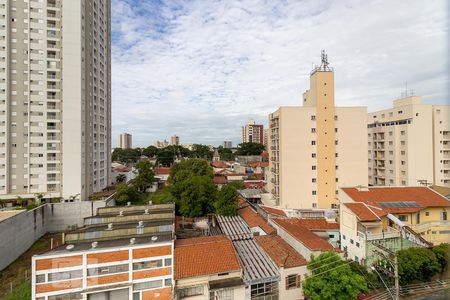 Vista da sala de apartamento à venda com 2 quartos, 70m² em Ponte Preta, Campinas