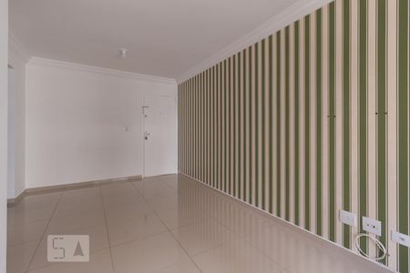 Sala de apartamento à venda com 2 quartos, 65m² em Jaguaribe, Osasco