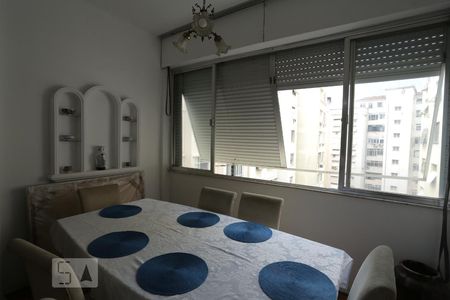Sala de apartamento à venda com 2 quartos, 108m² em Copacabana, Rio de Janeiro