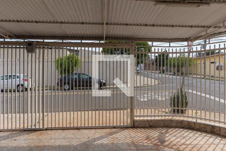 Vista da Sala de casa para alugar com 3 quartos, 140m² em Jardim Santa Amália, Campinas