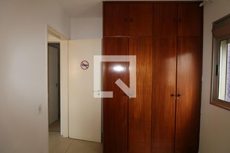 Quarto 2 de apartamento para alugar com 2 quartos, 56m² em Vila Pompéia, São Paulo