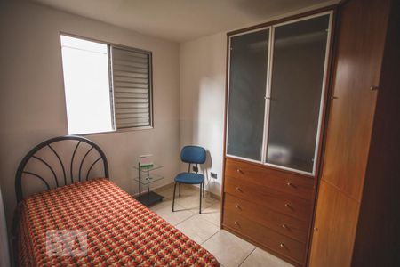 Quarto 2 de apartamento para alugar com 2 quartos, 45m² em Vila Parque Jabaquara, São Paulo