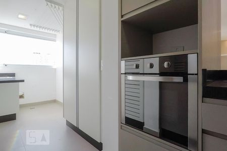 Cozinha de apartamento à venda com 2 quartos, 111m² em Aclimação, São Paulo