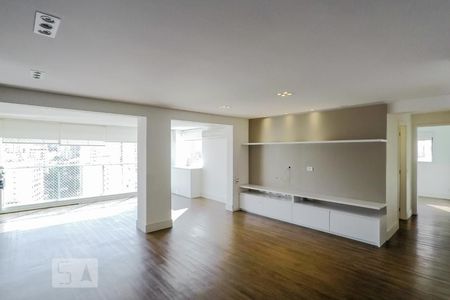 Sala de apartamento para alugar com 2 quartos, 111m² em Aclimação, São Paulo