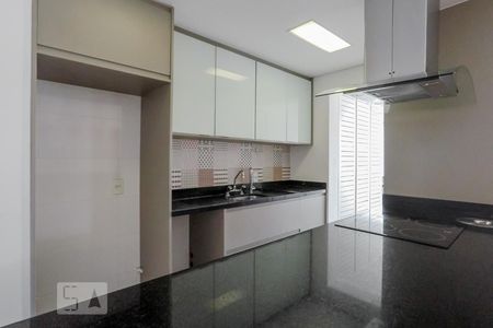 Cozinha de apartamento à venda com 2 quartos, 111m² em Aclimação, São Paulo