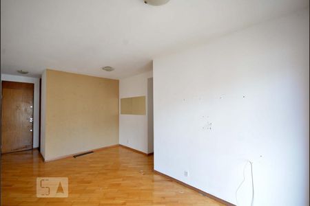 Sala de apartamento para alugar com 3 quartos, 63m² em Jardim São Savério, São Paulo