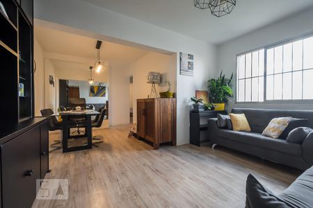 Sala de apartamento para alugar com 3 quartos, 90m² em Nova Piraju, São Paulo