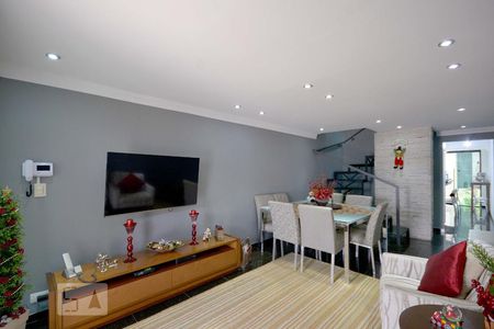 Casa à venda com 110m², 3 quartos e 1 vagaSala