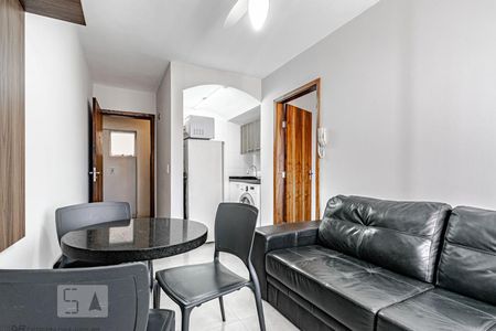 Sala de kitnet/studio para alugar com 1 quarto, 28m² em Tarumã, Curitiba