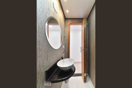 Apartamento à venda com 113m², 3 quartos e 2 vagas Apartamento à venda com 113m², 3 quartos e 2 vagasLavabo