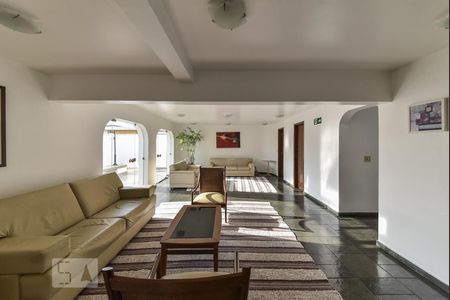 Apartamento à venda com 113m², 3 quartos e 2 vagas Apartamento à venda com 113m², 3 quartos e 2 vagasSalão de Festas