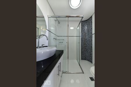 Apartamento à venda com 113m², 3 quartos e 2 vagas Apartamento à venda com 113m², 3 quartos e 2 vagasBanheiro da Suíte