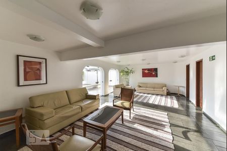 Apartamento à venda com 113m², 3 quartos e 2 vagas Apartamento à venda com 113m², 3 quartos e 2 vagasSalão de Festas