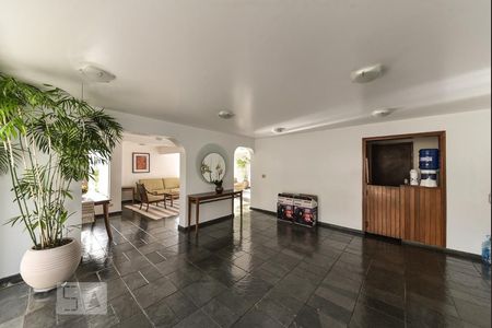 Apartamento à venda com 113m², 3 quartos e 2 vagas Apartamento à venda com 113m², 3 quartos e 2 vagasHall Social