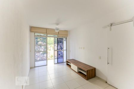 Apartamento à venda com 58m², 2 quartos e 1 vagaSala