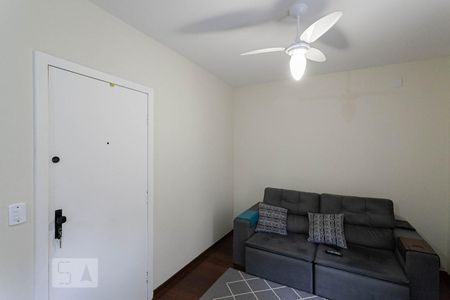 Sala de apartamento para alugar com 3 quartos, 80m² em Funcionários, Belo Horizonte