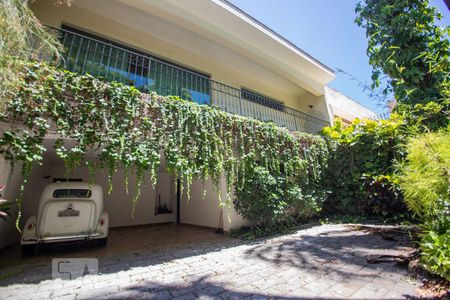 fachada de casa para alugar com 3 quartos, 250m² em Jardim Leonor, Campinas