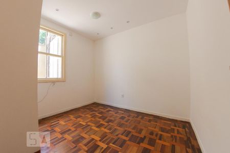 Quarto 1 de apartamento à venda com 2 quartos, 58m² em Petrópolis, Porto Alegre