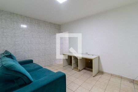 Sala de Estar de casa para alugar com 1 quarto, 80m² em Vila Nova Cachoeirinha, São Paulo