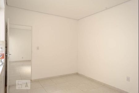 Cozinha de casa de condomínio para alugar com 1 quarto, 33m² em Vila Prudente, São Paulo