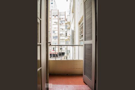 Sacada de apartamento à venda com 1 quarto, 57m² em Centro Histórico, Porto Alegre