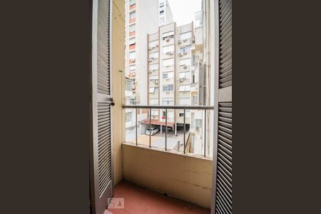 Sacada de apartamento à venda com 1 quarto, 57m² em Centro Histórico, Porto Alegre