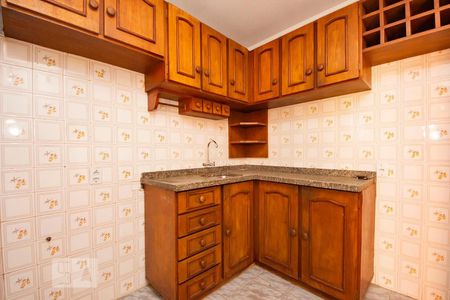 Cozinha de apartamento à venda com 1 quarto, 50m² em Jardim do Salso, Porto Alegre