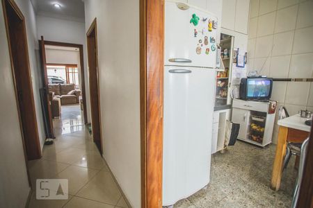 Corredor de casa à venda com 4 quartos, 270m² em Planalto Paulista, São Paulo