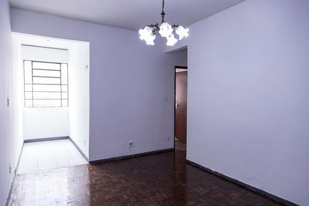 Apartamento à venda com 74m², 2 quartos e sem vagaSala