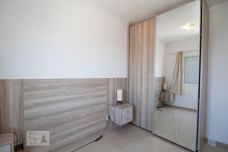 Quarto 1 de apartamento para alugar com 2 quartos, 49m² em Umuarama, Osasco