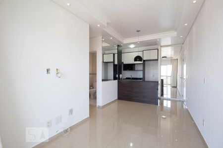 Sala de apartamento para alugar com 2 quartos, 49m² em Umuarama, Osasco