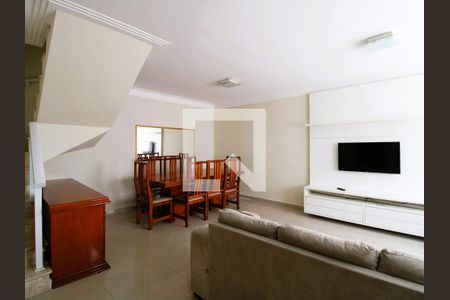 Casa de condomínio para alugar com 115m², 3 quartos e 1 vagaSala