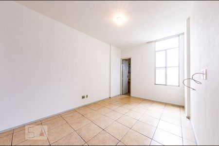 Quarto de apartamento à venda com 1 quarto, 75m² em Lourdes, Belo Horizonte