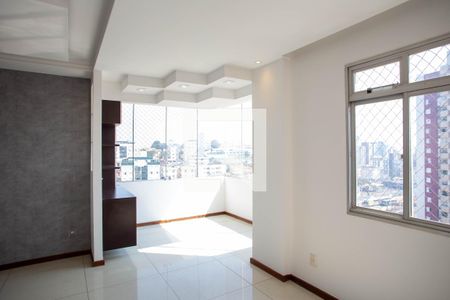 Sala de apartamento para alugar com 3 quartos, 80m² em Sagrada Família, Belo Horizonte