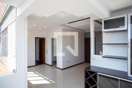 Sala de apartamento para alugar com 3 quartos, 80m² em Sagrada Família, Belo Horizonte