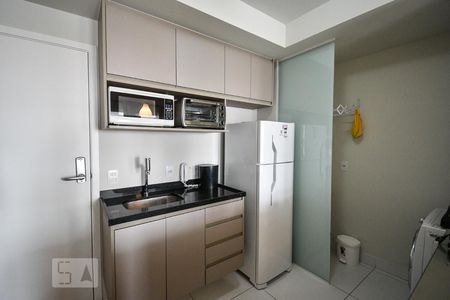 Cozinha de apartamento à venda com 1 quarto, 50m² em Pinheiros, São Paulo