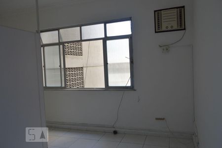 Sala de kitnet/studio à venda com 1 quarto, 30m² em Centro, Niterói
