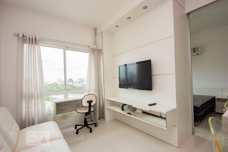 Sala de kitnet/studio para alugar com 1 quarto, 37m² em Três Figueiras, Porto Alegre