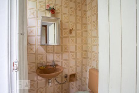 Banheiro 2 de casa à venda com 3 quartos, 230m² em Vila Ester (zona Norte), São Paulo