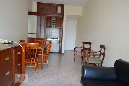 Sala de apartamento para alugar com 1 quarto, 50m² em Icaraí, Niterói