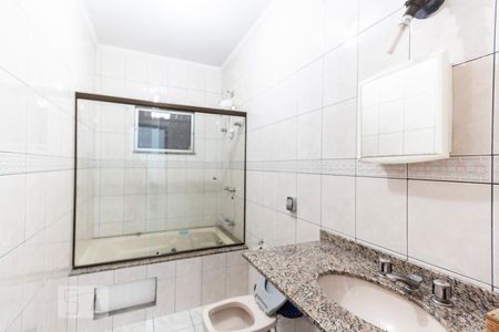 Casa à venda com 290m², 5 quartos e 5 vagas Casa à venda com 290m², 5 quartos e 5 vagasBanheiro suite